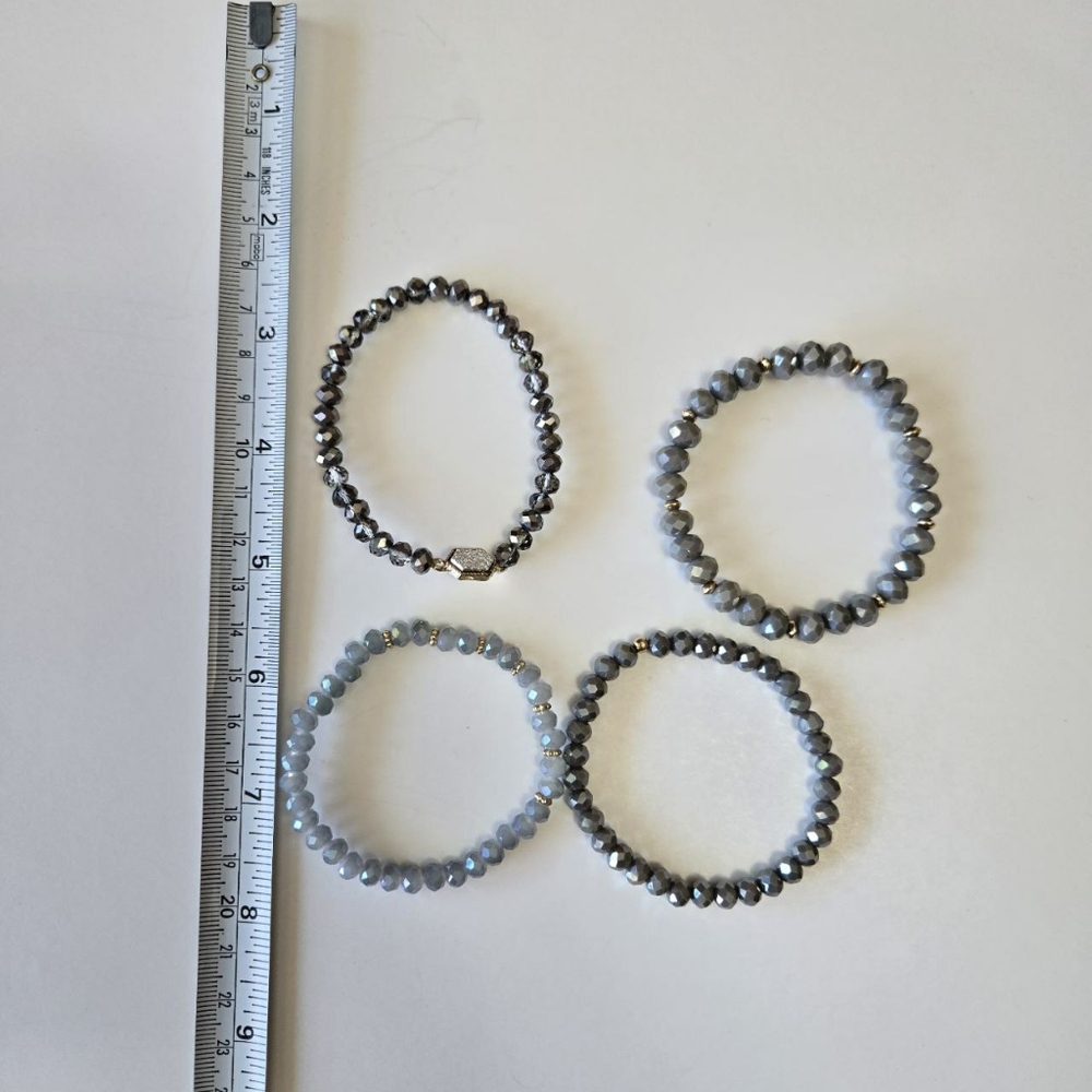 4-Piece Beaded Bracelet Set, stretchy bracelets grey color - Picture 4 of 5